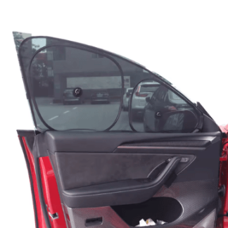 Sivuikkunoiden aurinkosuojat - Tesla Model Y